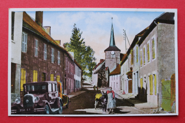 Ansichtskarte AK La Courtine 1920-1940 Strasse Kirche Esel Oldtimer Auto Frankreich France 23 Creuse